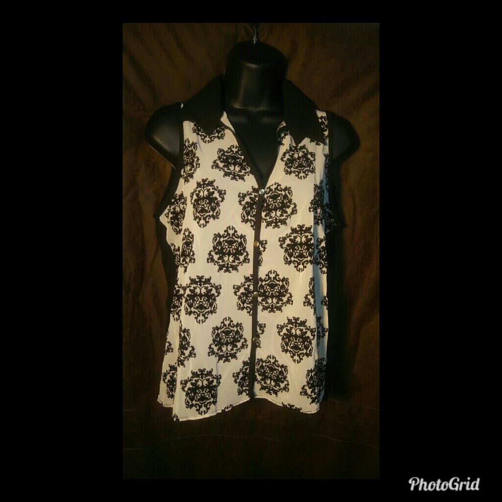 Sleeveless Top